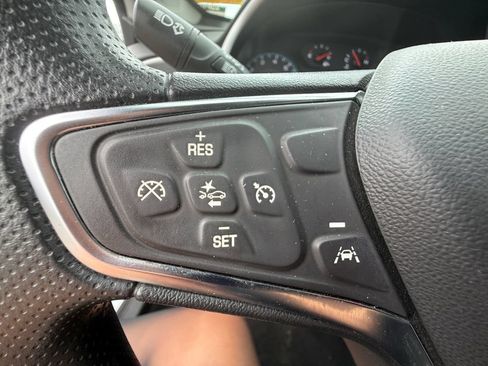 Used 2024 Chevrolet Malibu LT FWD image 16