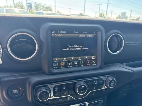 Used 2023 Jeep Wrangler Unlimited Sahara w/ Cold Weather Group AWD/4WD image 25