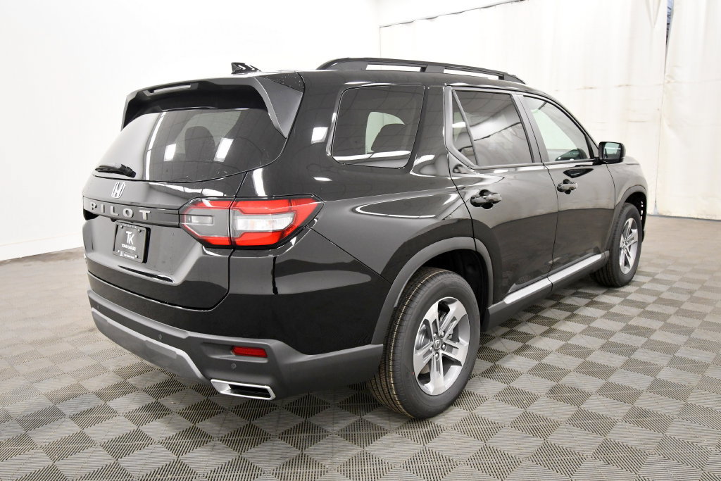 New 2026 Honda Pilot EX-L image 7
