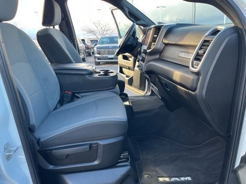 Used 2024 RAM 2500 Big Horn image 17
