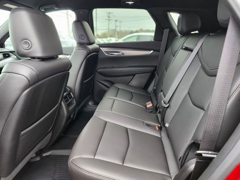 New 2026 Cadillac XT5 Luxury w/ LPO, Floor Liner Package image 14
