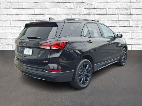 Used 2024 Chevrolet Equinox RS w/ LPO, Floor Liner Package image 7