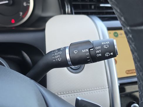 Used 2023 Land Rover Discovery Sport SE R-Dynamic AWD/4WD image 23