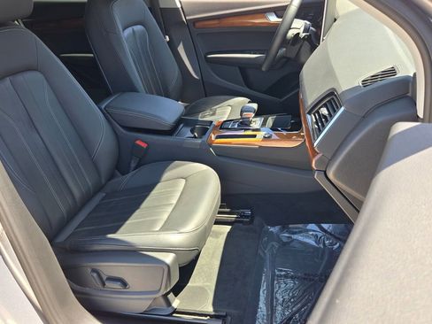 Used 2023 Audi Q5 2.0T Premium w/ Convenience Package AWD/4WD image 15