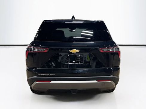 Used 2025 Chevrolet Equinox LT AWD/4WD image 6
