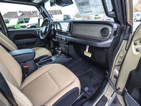 New 2026 Jeep Gladiator Willys image 31