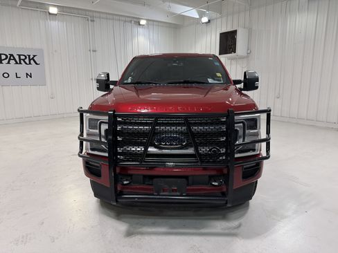 Used 2020 Ford F250 Platinum w/ FX4 Off-Road Package AWD/4WD image 12