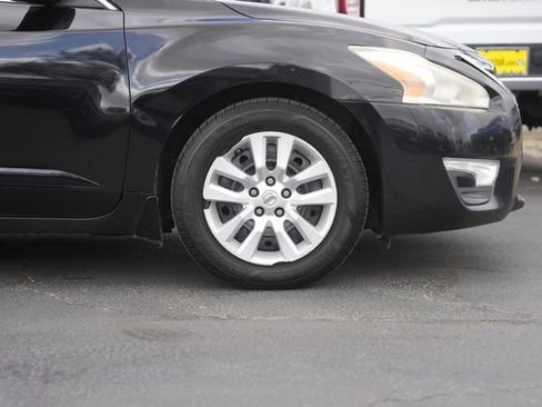 Used 2015 Nissan Altima 2.5 S image 4