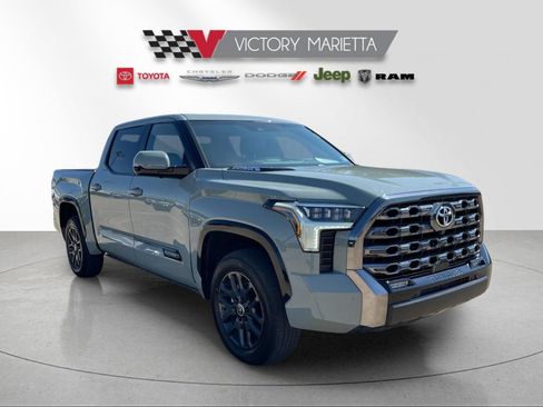 Used 2024 Toyota Tundra Platinum AWD/4WD image 7