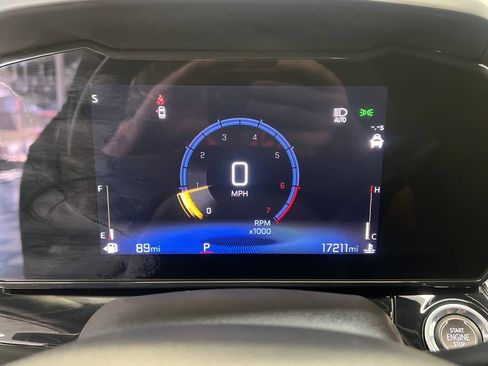 Used 2024 Chevrolet Trax RS w/ Driver Confidence Package FWD image 21