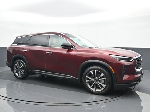 Used 2024 INFINITI QX60 Luxe w/ Vision Package image 8