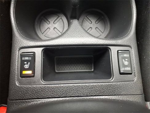 Used 2020 Nissan Rogue SL w/ Premium Package image 17