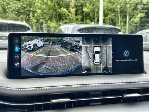 Certified 2025 Genesis GV70 3.5T Sport w/ Sport Advanced Package image 17