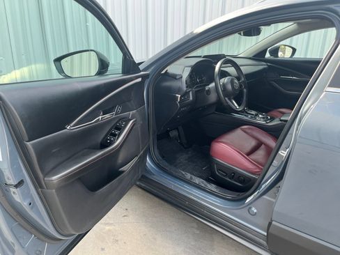 Certified 2025 MAZDA CX-30 AWD 2.5 S w/ Preferred Package image 11
