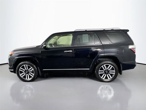 Used 2024 Toyota 4Runner Limited image 3