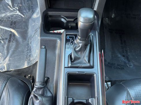 Certified 2020 Toyota Tacoma TRD Off-Road w/ TRD Premium Off Road Package image 30