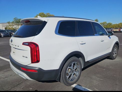 Used 2020 Kia Telluride EX image 13