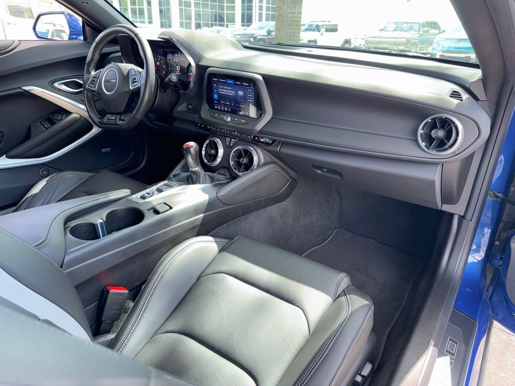 Used 2023 Chevrolet Camaro SS RWD image 20