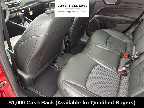 New 2026 Jeep Compass Latitude image 20