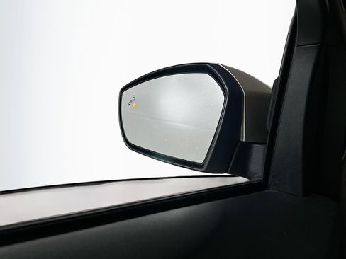 Used 2017 Ford Escape Titanium w/ Equipment Group 301A image 16