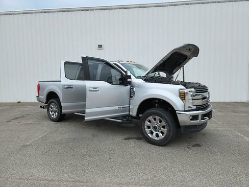 Used 2018 Ford F250 Lariat w/ Chrome Package AWD/4WD image 11