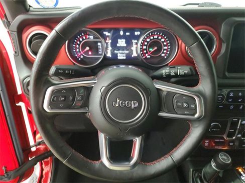 Used 2018 Jeep Wrangler Unlimited Rubicon w/ Dual Top Group image 23