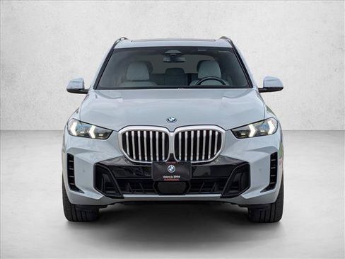 Certified 2024 BMW X5 xDrive50e w/ M Sport Package AWD/4WD image 2