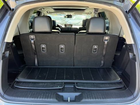 Used 2023 Honda Pilot Touring image 17
