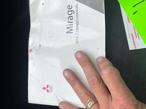 Used 2015 Mitsubishi Mirage DE image 12