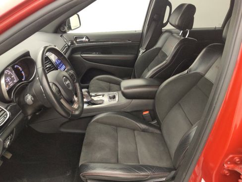 Used 2019 Jeep Grand Cherokee Trailhawk AWD/4WD image 17