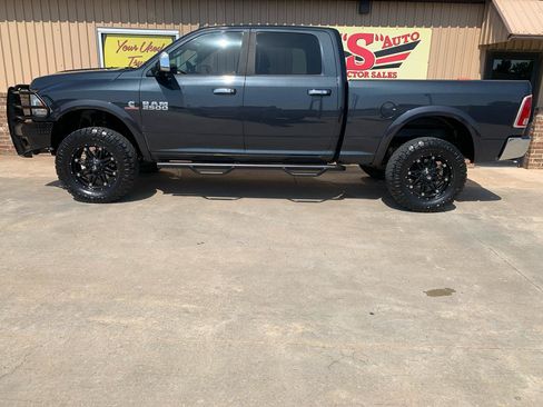 Used 2013 RAM 2500 Laramie w/ Convenience Group AWD/4WD image 5