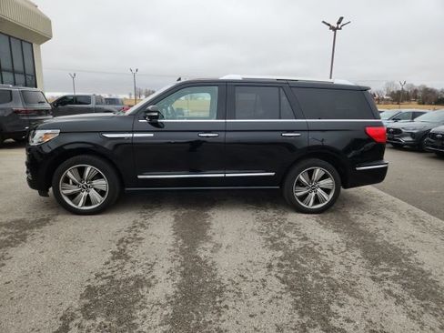 Used 2018 Lincoln Navigator Reserve w/ Technology Package image 2