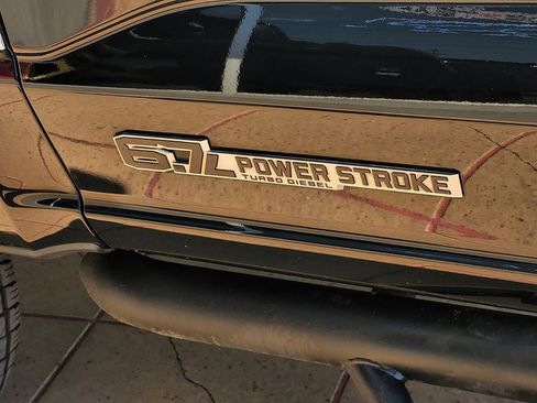 Used 2023 Ford F350 XLT w/ FX4 Off-Road Package image 12