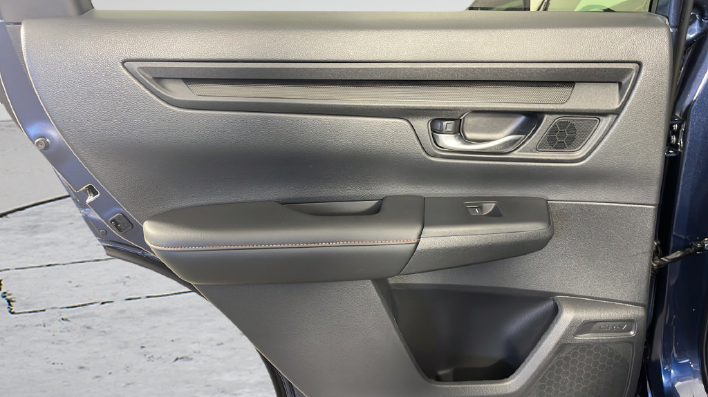 Used 2025 Honda CR-V Sport-L image 16