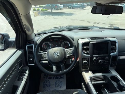 Used 2018 RAM 1500 Big Horn AWD/4WD image 42
