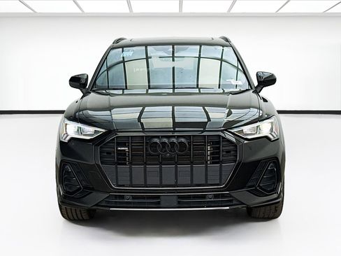 Used 2024 Audi Q3 2.0T Premium Plus w/ Premium Plus Package AWD/4WD image 2