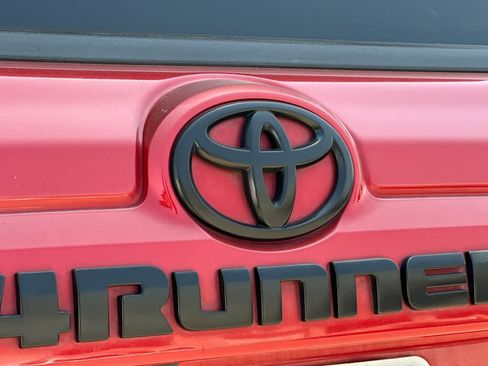 Used 2014 Toyota 4Runner SR5 Premium AWD/4WD image 13