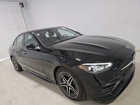 Used 2025 Mercedes-Benz C 300 4MATIC Sedan w/ AMG Line w/ Night Package image 3