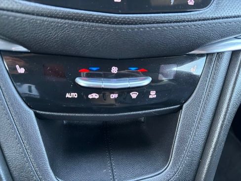 Certified 2020 Cadillac XT5 Premium Luxury AWD/4WD image 21