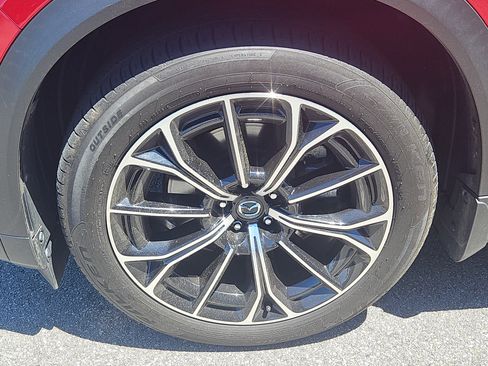 Certified 2025 MAZDA CX-70 Plug-In Hybrid w/ Premium Plus AWD/4WD image 4