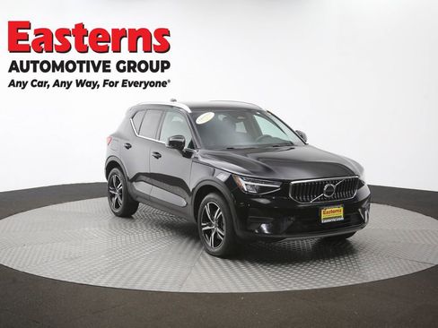 Used 2024 Volvo XC40 B5 Core AWD/4WD image 50