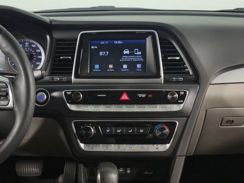 Used 2018 Hyundai Sonata SEL FWD image 22