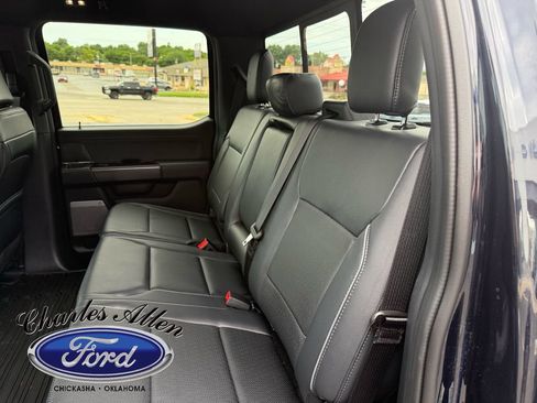 Used 2025 Ford F150 Lariat w/ Equipment Group 501A Mid AWD/4WD image 14