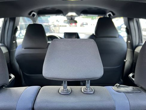 Used 2021 Toyota C-HR XLE FWD image 18