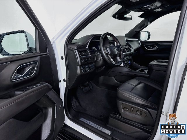 Used 2023 Chevrolet Tahoe RST w/ Luxury Package AWD/4WD image 3