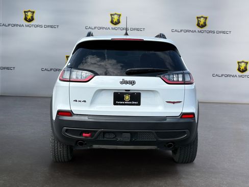 Used 2022 Jeep Cherokee Trailhawk w/ Premium Leather Package AWD/4WD image 4