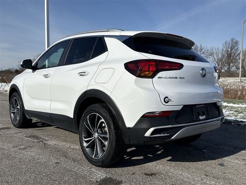 Used 2022 Buick Encore GX Select image 6