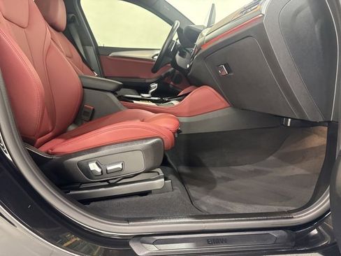 Certified 2023 BMW X4 xDrive30i w/ Convenience Package image 20