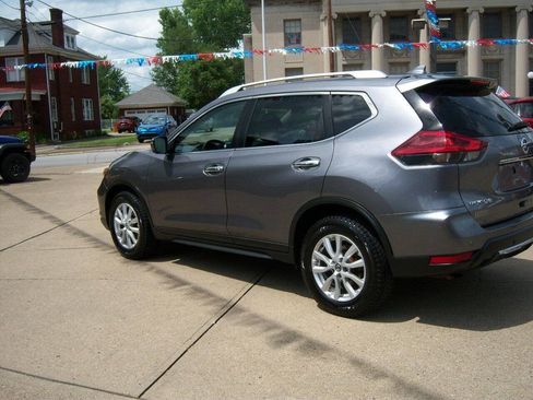 Used 2019 Nissan Rogue SV FWD image 5
