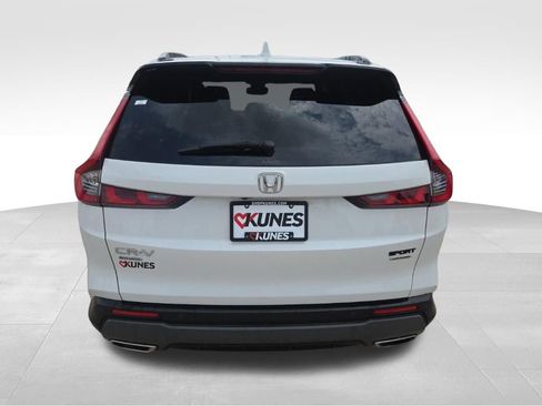 Used 2025 Honda CR-V Sport Touring image 9